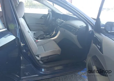 2017 Honda Accord Lx из США, поврежденный, VIN 1HGCR2F30HA107315